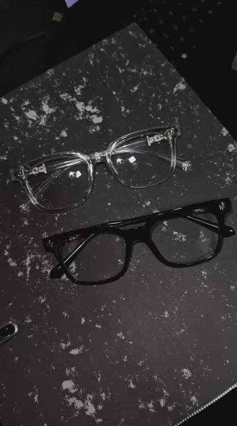 Lentes Chrome Hearts / detalles dorados
